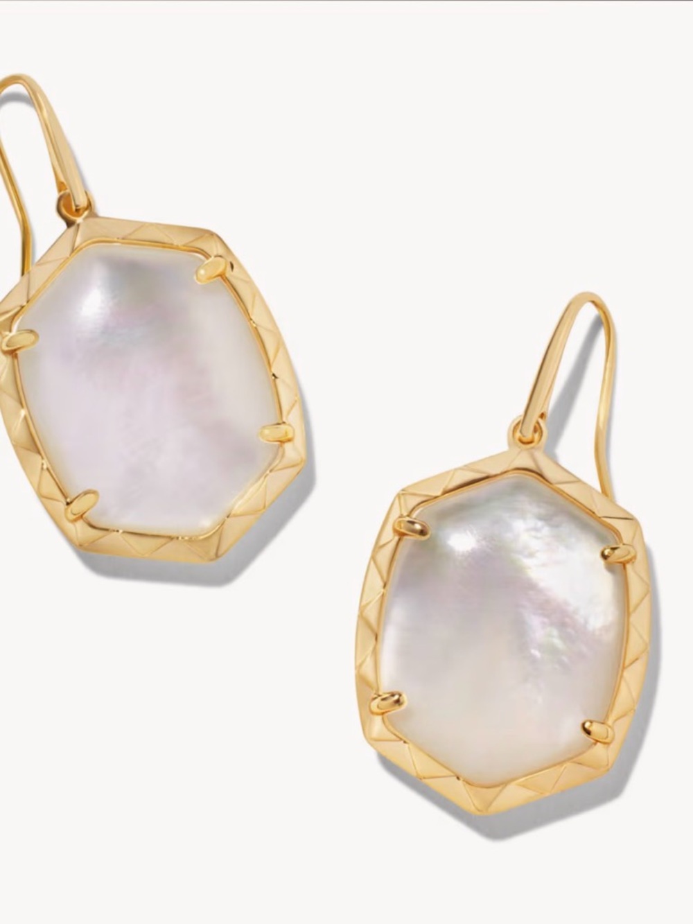 Kendra Scott Daphne Gold Mother-of-Pearl Drop Earrings NEW!